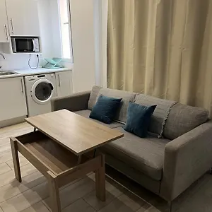 https://malaga-velarde-cool.1costadelsol.com